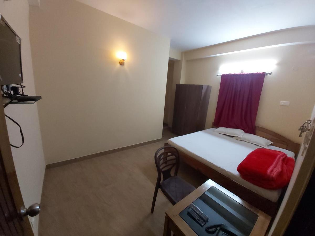 שילונג Baba Guest House מראה חיצוני תמונה